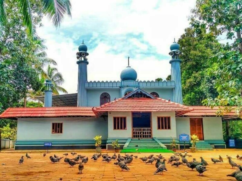  چیرامن جمعہ مسجد (تصویر بشکریہ کیرالہ ٹورازم) 