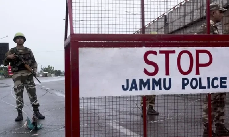 Pakistan reiterates support for Kashmir as nation observes Solidarity Day