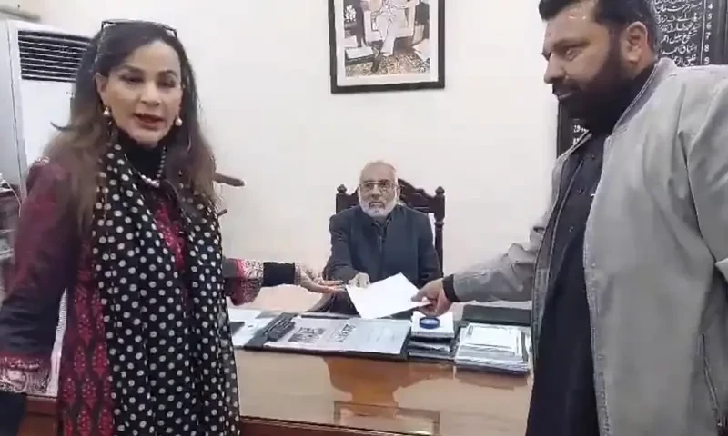 PPP&rsquo;s Sherry Rehman moves ECP against suspension of mobile, internet services
