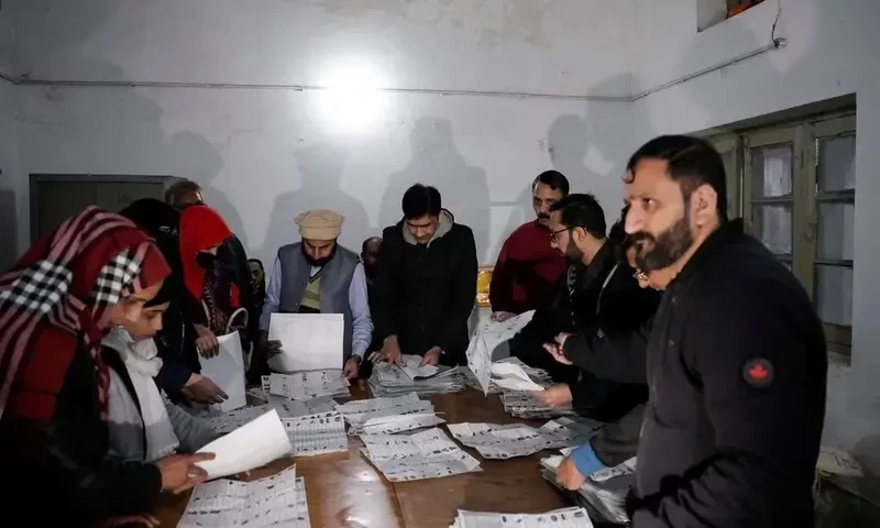 Independent candidates giving tough time to PML-N in Punjab