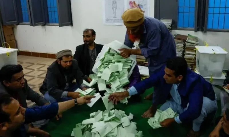 US lawmakers call for investigation of alleged election fraud in Pakistan