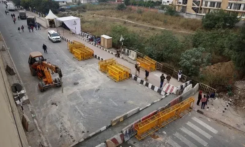 Indian farmers to march to Delhi after talks with ministers fail