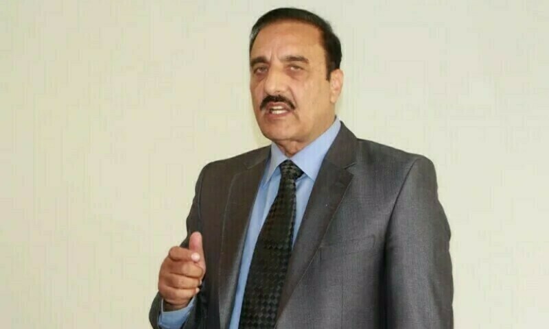 Rawalpindi commissioner says he lied on behest of PTI leader