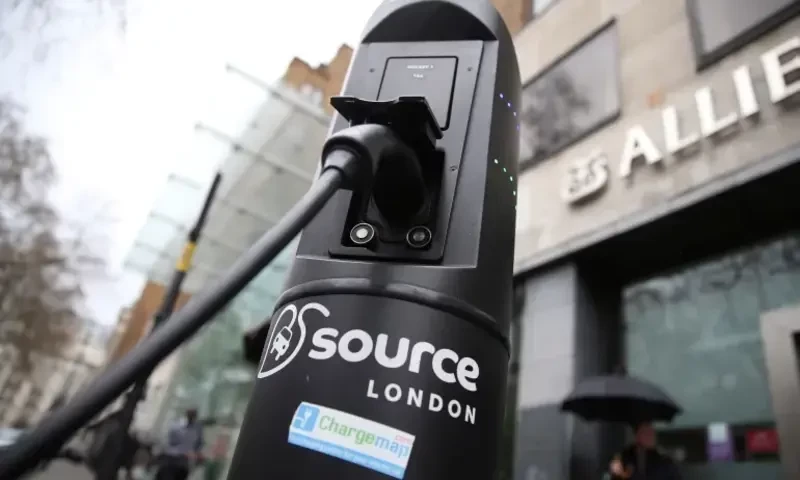 Apple stops electric car project after 10 fruitless years