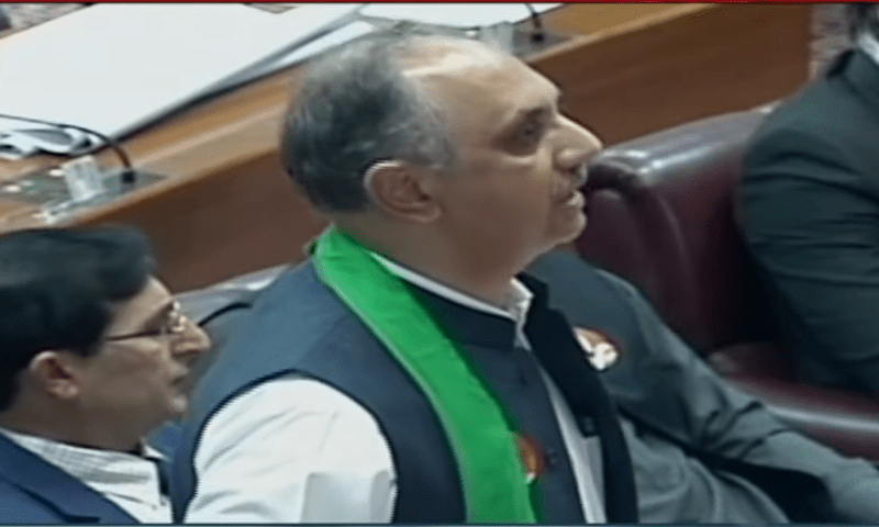 Omar Ayub criticises Shehbaz&rsquo;s &lsquo;fake mandate&rsquo;, demands inquiry into May 9