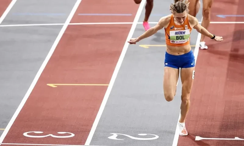 Bol sets world record to win world indoor 400m gold, Warholm upset