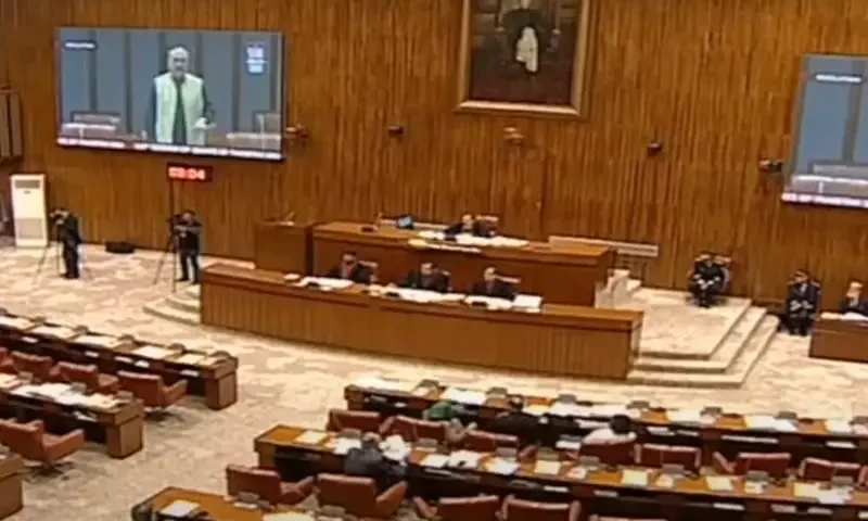 Senator withdraws resolution seeking ban on social media platforms