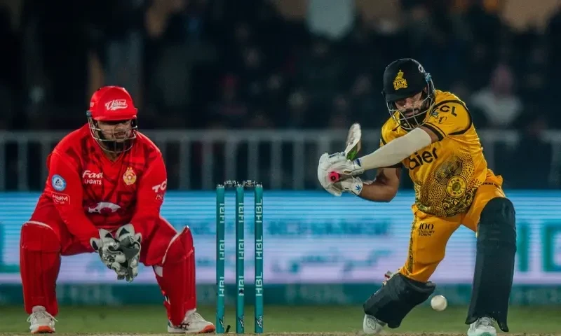 Islamabad United sink Peshawar Zalmi despite Jamal&rsquo;s heroics
