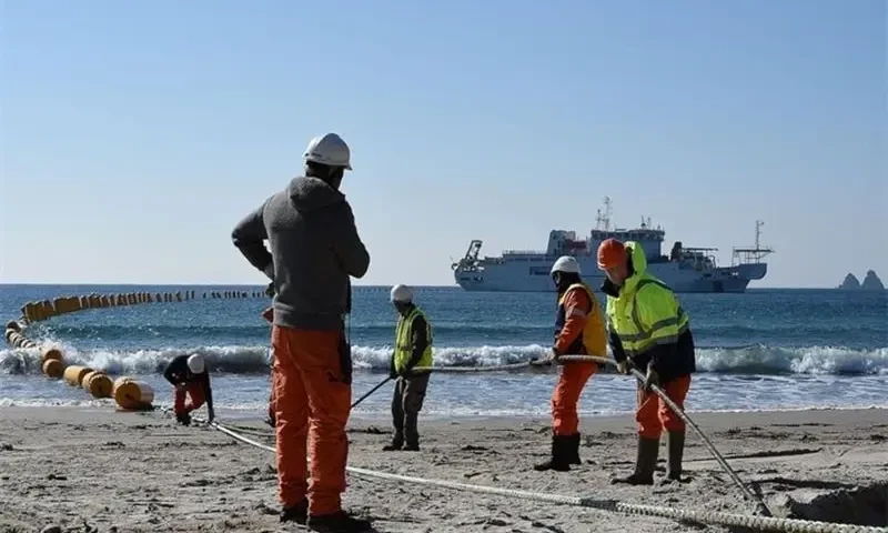 Damaged cables in Red Sea disrupt internet services globally