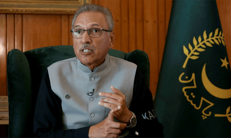 President Alvi pardons women, children serving under 2 years in jail