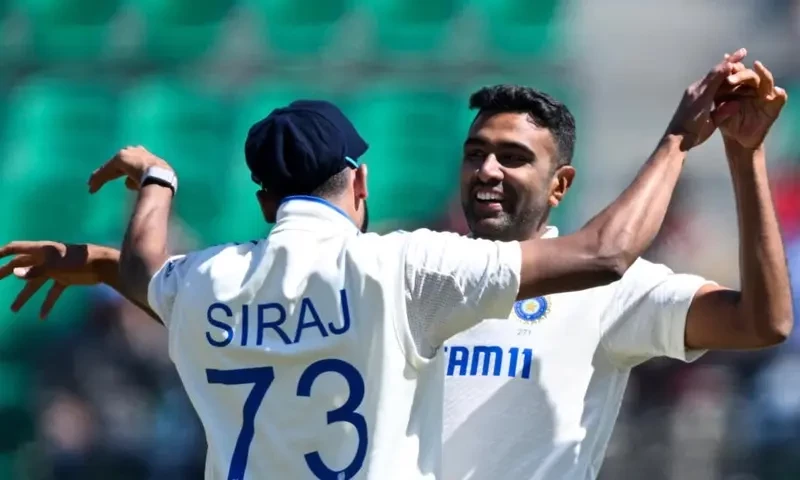 India crush England by an innings to seal Test series 4-1