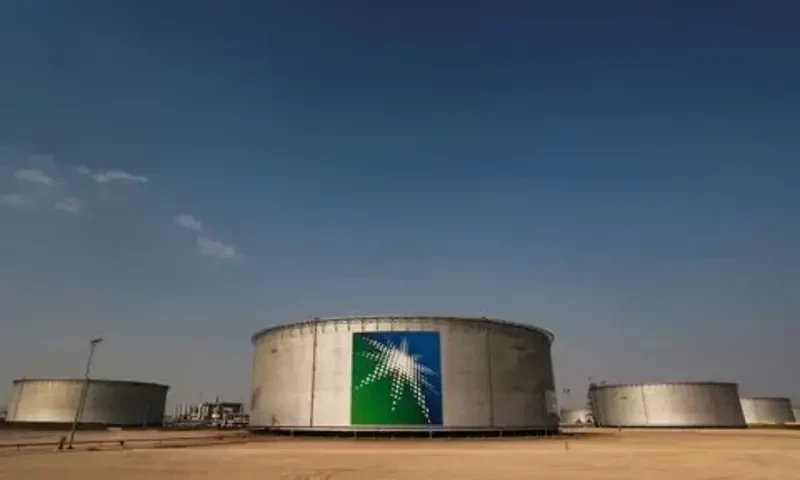 Aramco hikes dividend 30% to $98b despite drop in profit