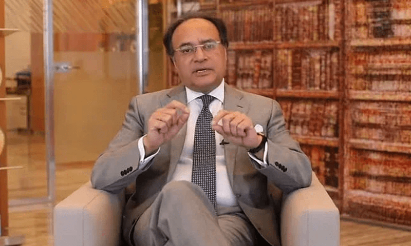 IMF deal to be Aurangzeb&rsquo;s main challenge, Bloomberg says