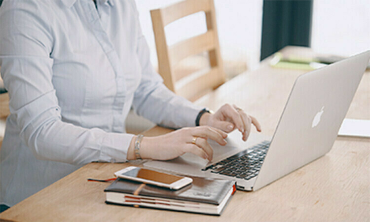 More UAE companies could hire freelancers from Asia this year