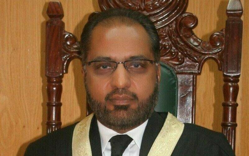 SC reverses order for removal of Shaukat Siddiqui as IHC justice