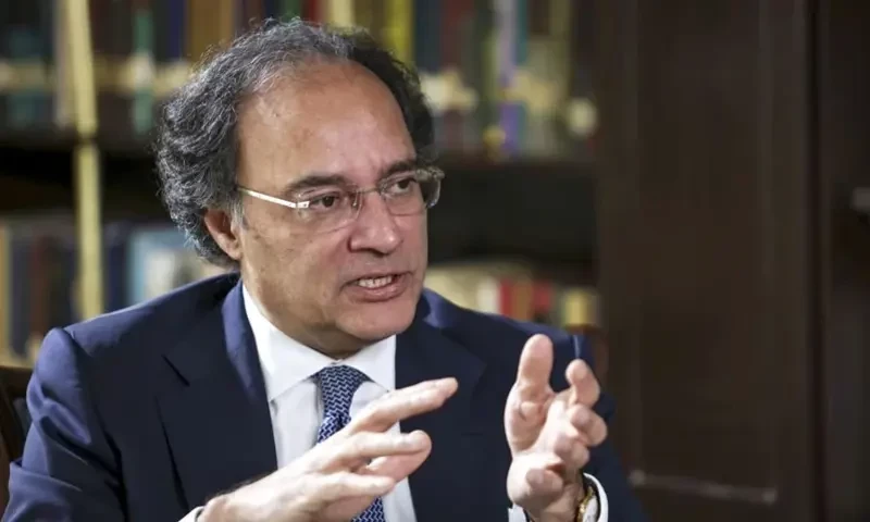 Pakistan to discuss Extended Fund Facility with IMF in April, says finance czar