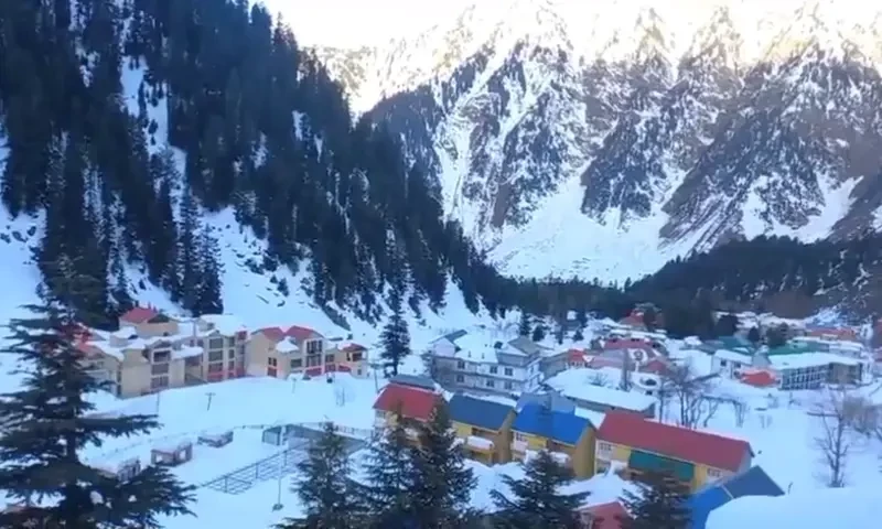 KDA concerned over construction in areas prone to avalanches after Naran destruction
