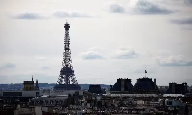 France raises terror alert warning to highest level