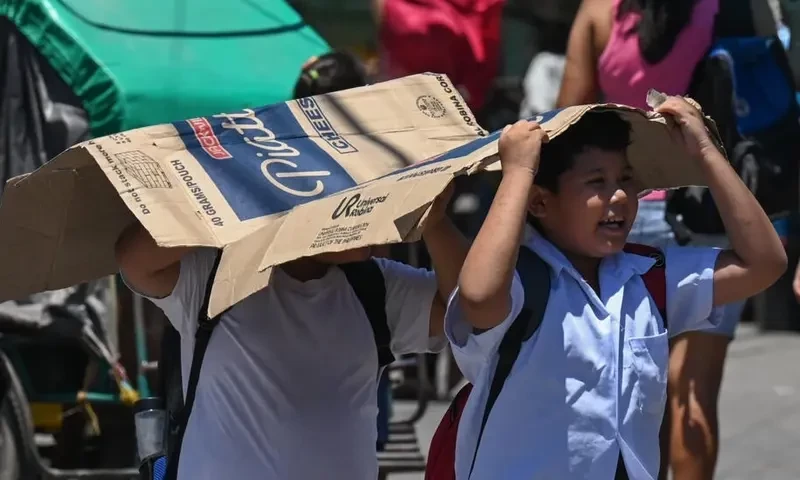 Hundreds of Philippine schools suspend classes over heat danger