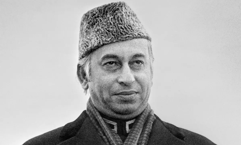 Today in history: An executioner brought by air hangs a PM