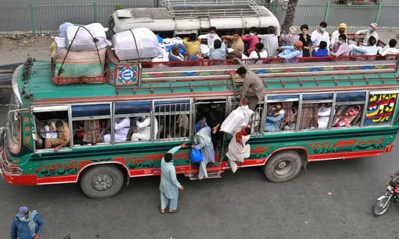 Peshawar to set up checking points to avoid excessive fare collection
