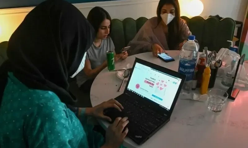 Facebook deletes then restores popular Soul Sisters Pakistan page