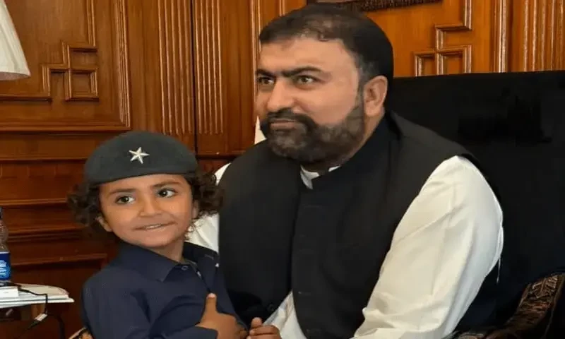 Balochistan govt to bear educational expenses of child influencer &lsquo;Baba Che&rsquo;