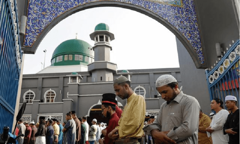 Which countries celebrating Eid today?
