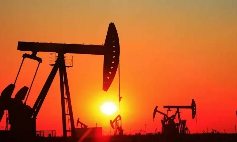 Oil prices slip as inflation concerns offset Mideast tensions