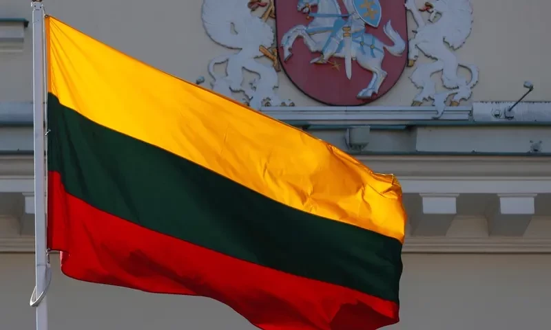 Lithuania to toughen conditions for employment of foreigners