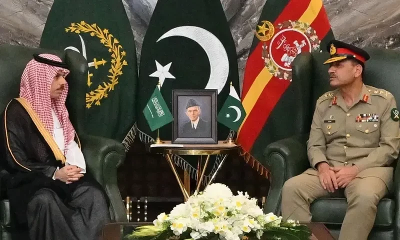 In meeting with COAS, Saudi FM calls for exploring multiple avenues for boosting ties