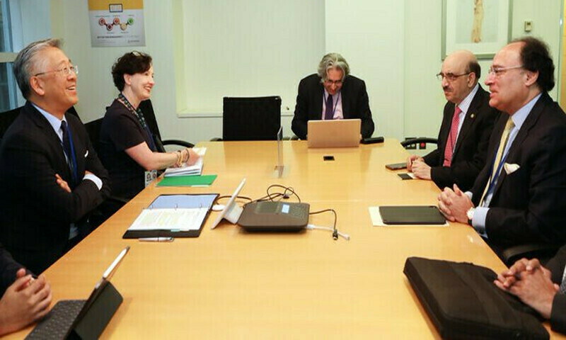 Aurangzeb meets US officials, including Donald Lu, in Washington