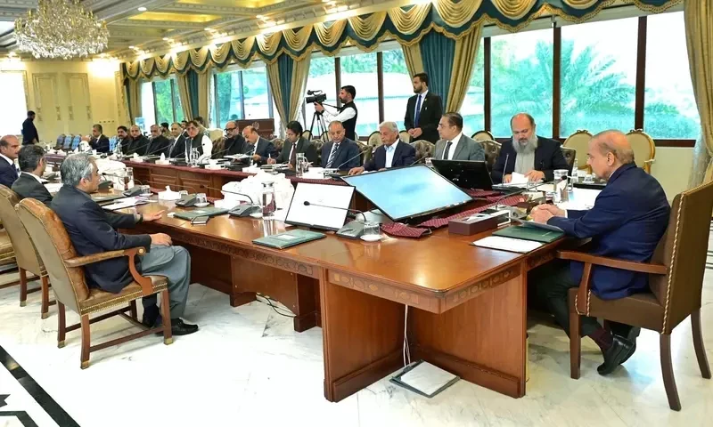 PM wants disciplinary proceedings against officers facilitating smuggling