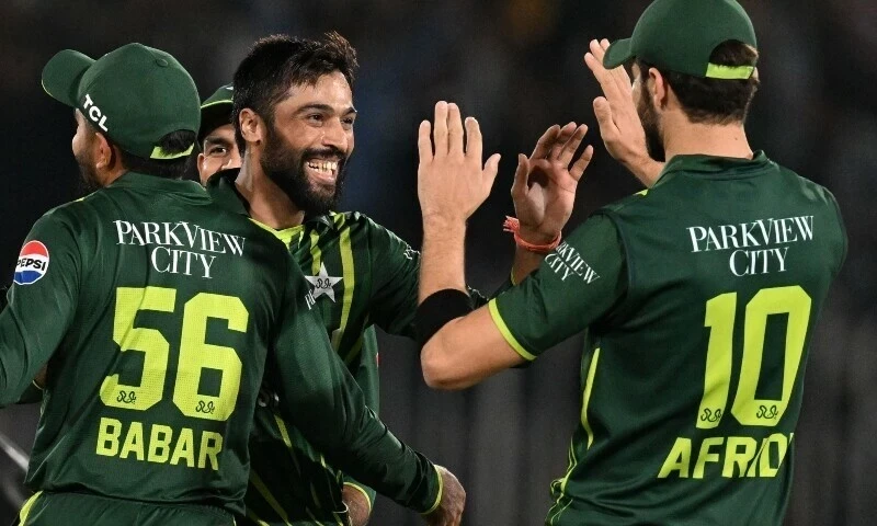 Shaheen, Amir star as Pakistan dismiss New Zealand for just 90