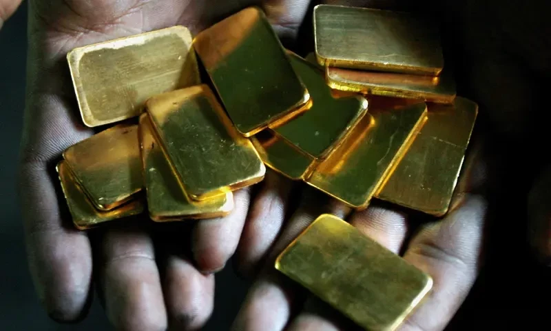 Gold marches higher in Pakistan