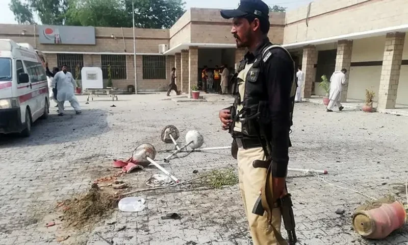 Gunmen kill seven customs officials in KP in two attacks