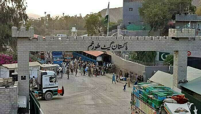 Pakistan thwarts attempt to smuggle weapons from Afghanistan