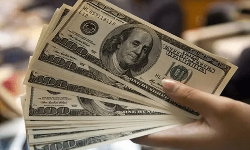 US dollar falls in interbank market against Pakistani rupee