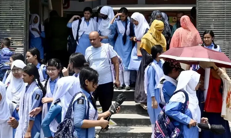 Bangladesh again closes schools nationwide due to heatwave