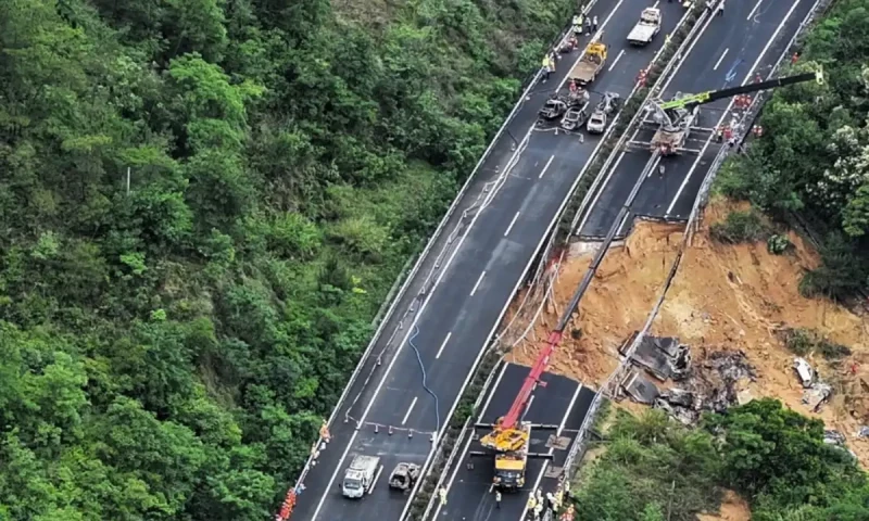 Fatal collapse of Guangdong Highway claims lives of 24 people