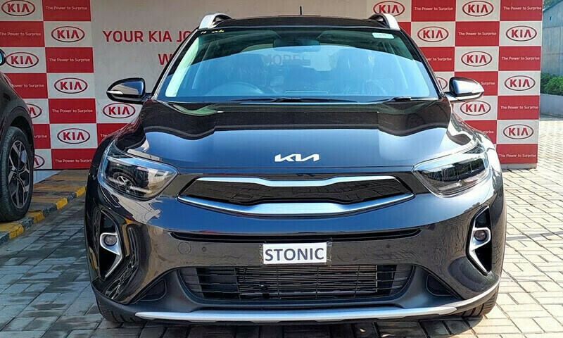 Kia halts booking for Stonic after dropping price