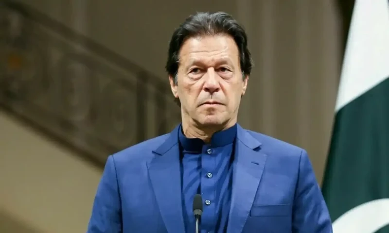 Pakistan and its people pitted against each other, Khan writes in new article