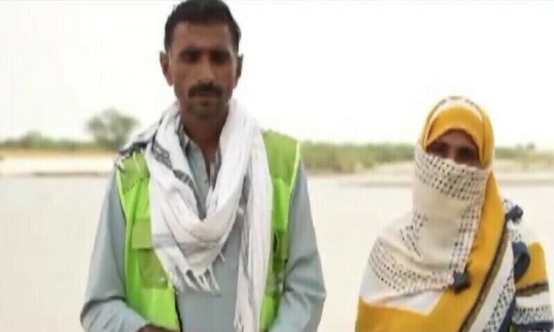 The Pakistani couple living a love story by administering polio drops