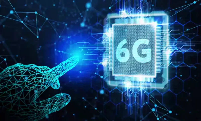 Japan unveils revolutionary 6G prototype device