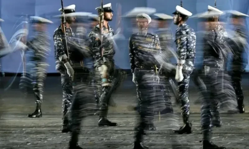 India pulls most troops from Maldives before deadline