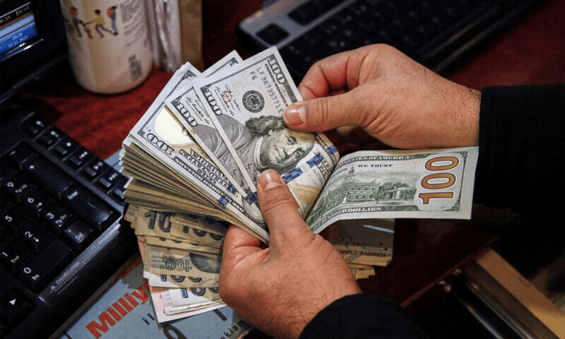 Dollar falls in both internak and open market