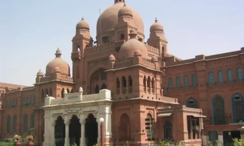 Fake lawyer found practicing at Lahore Session Court