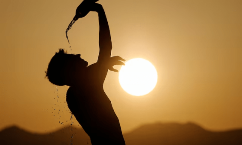 Met predicts rain spell as heat grips the country