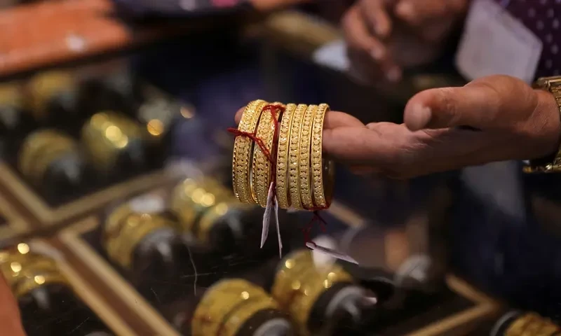 Gold rates remain constant at Rs239,200 per tola