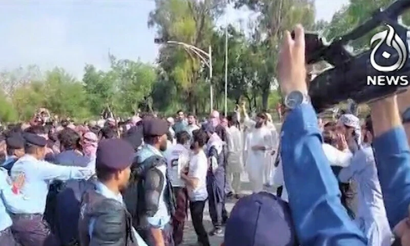 Police bar protesters from marching to US embassy